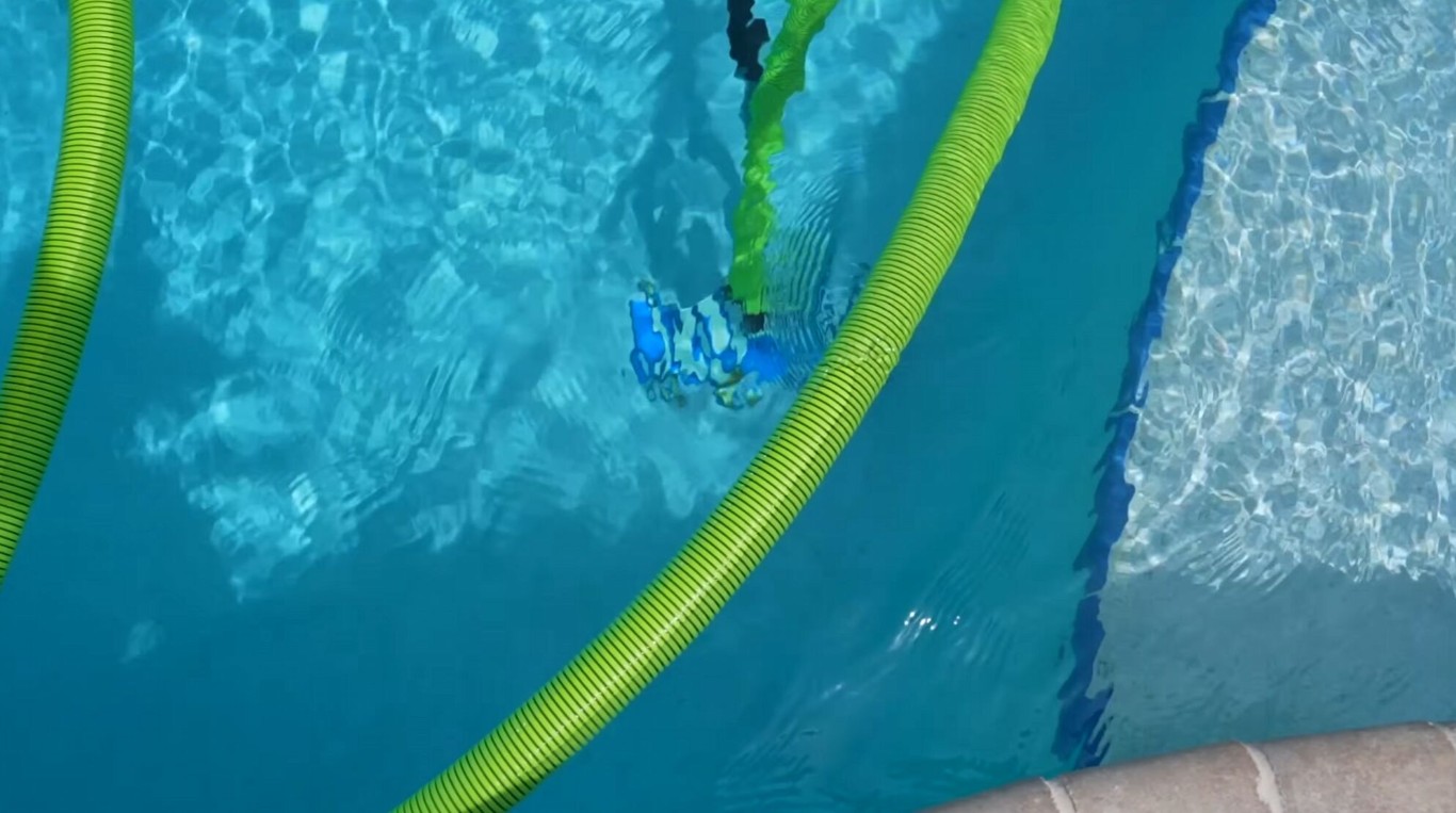 Weekly pool cleaning service with professional equipment in Sanford, FL